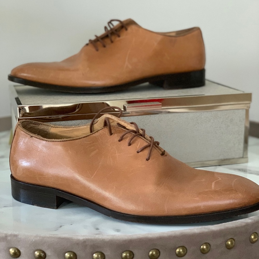 Men’s dress shoes